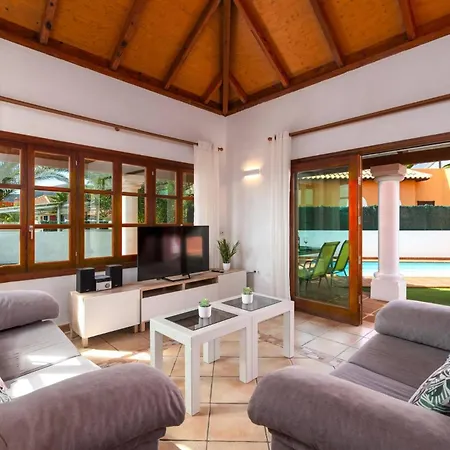 Feliz Mar By فيلة كوراليهو